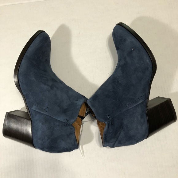 Alberto Fermani blue suede boots size 38 ( b#3) - Picture 5 of 8